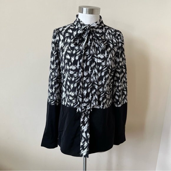 Derek Lam patterned blouse 13785 - Picture 4 of 12